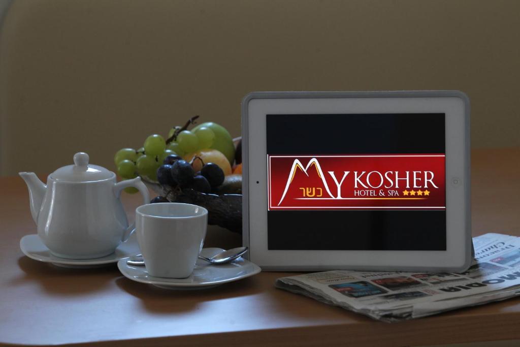 My Kosher Hotel Canazei Exterior foto
